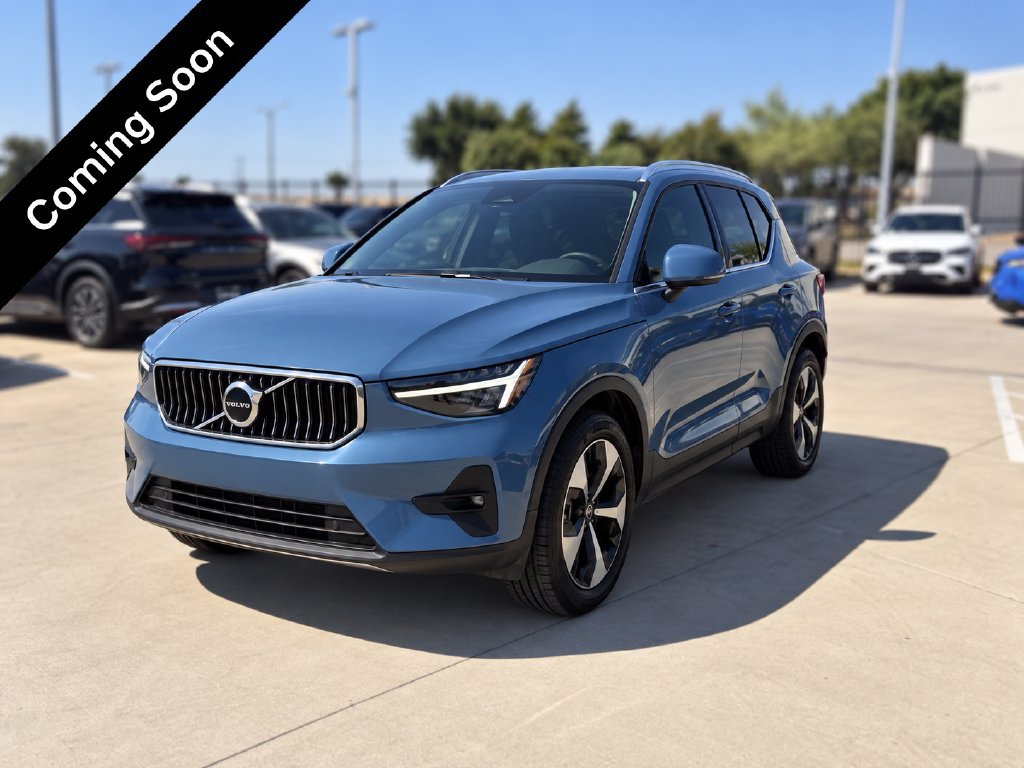 Certified 2024 Volvo XC40 B5 Plus w/ Protection Package Premier AWD/4WD image 1