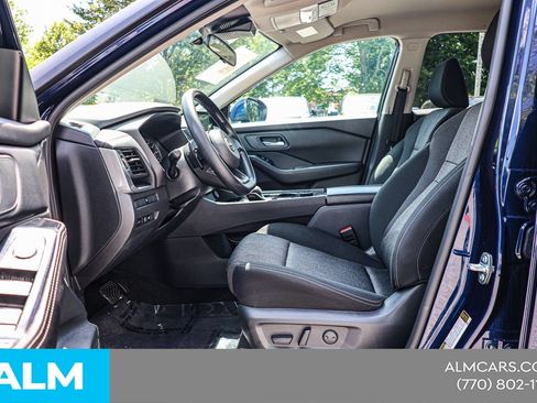 Used 2024 Nissan Rogue SV AWD/4WD image 17