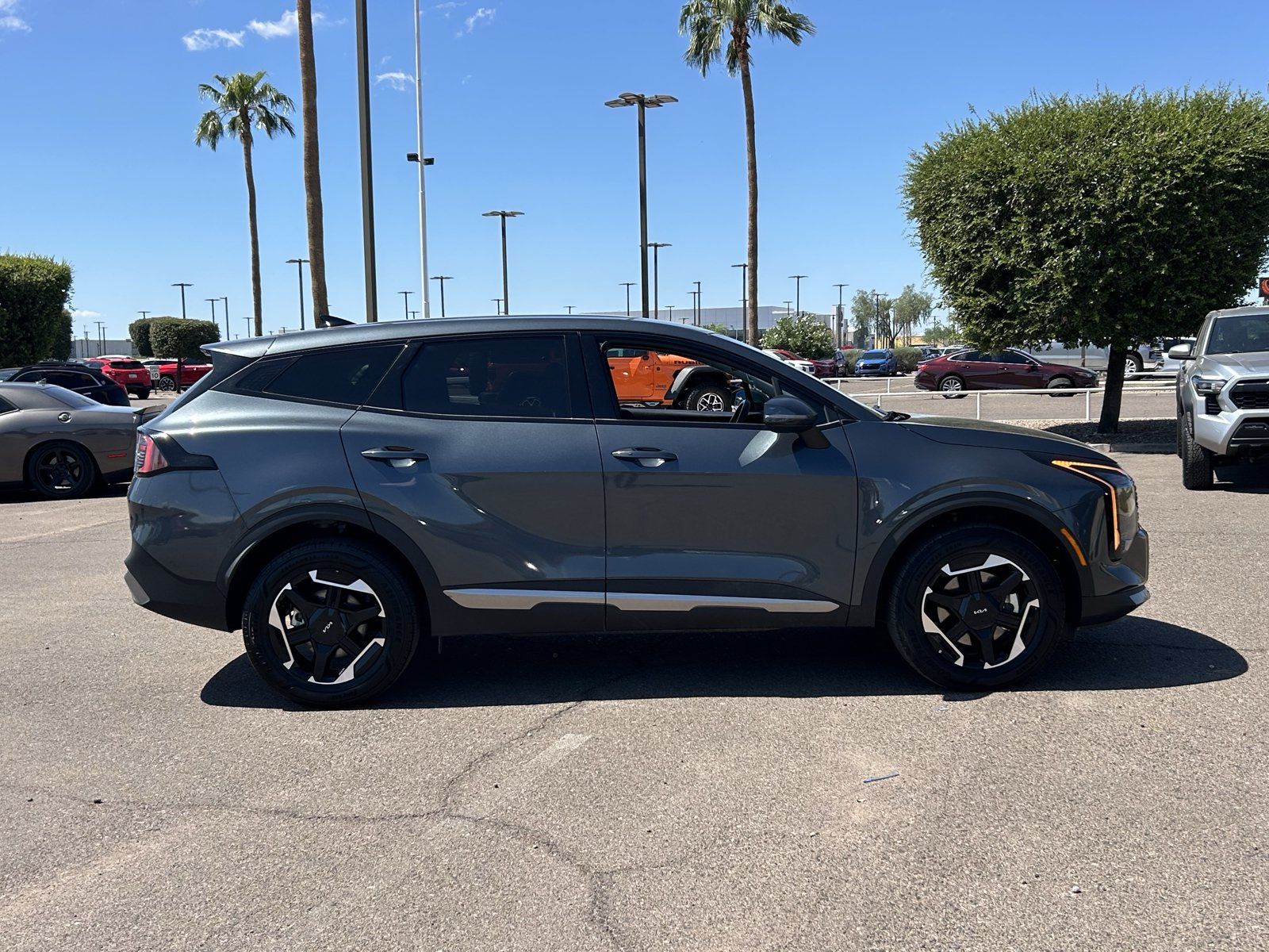 Used 2026 Kia Sportage S AWD/4WD image 6