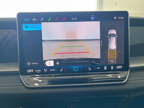 New 2026 Volkswagen Tiguan SE image 25