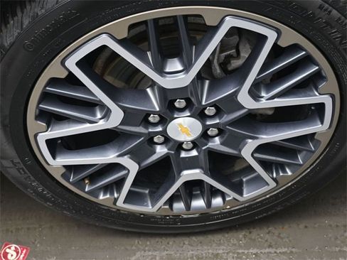 Certified 2023 Chevrolet Blazer Premier w/ Driver Confidence II Package image 29