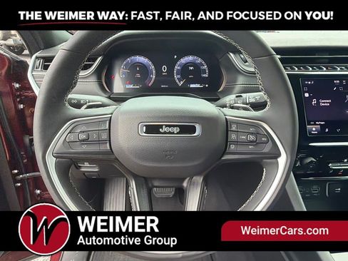 Used 2025 Jeep Grand Cherokee L Laredo w/ Luxury Tech Group I AWD/4WD image 41
