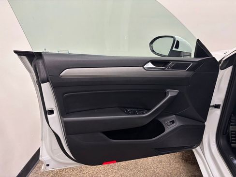 Used 2019 Volkswagen Arteon SE AWD/4WD image 10