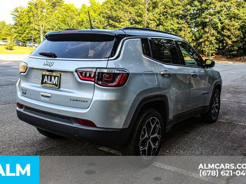Used 2025 Jeep Compass Limited AWD/4WD image 6