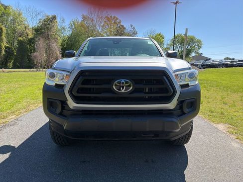 Used 2021 Toyota Tacoma SR image 4