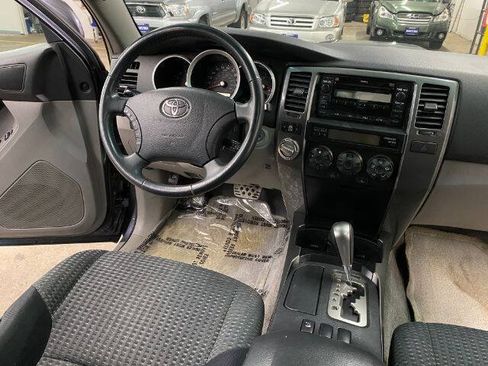 Used 2007 Toyota 4Runner Sport AWD/4WD image 18