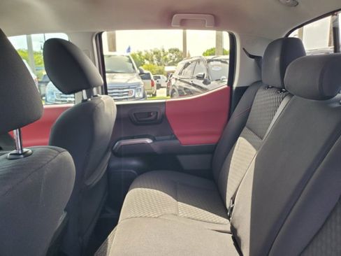 Used 2022 Toyota Tacoma SR5 w/ Technology Package RWD image 26