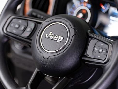 Used 2026 Jeep Gladiator Sport image 27