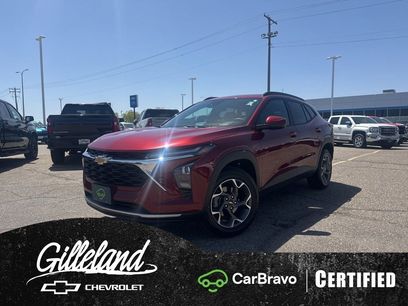 Certified 2025 Chevrolet Trax LT w/ Driver Confidence Package