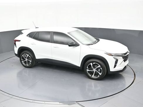 New 2026 Chevrolet Trax RS w/ Driver Confidence Package FWD image 56