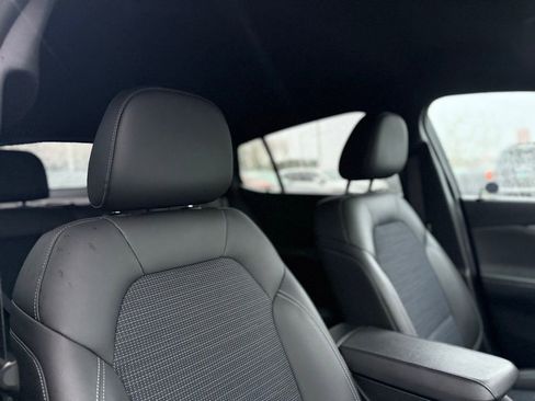 Used 2024 Buick Envista Preferred w/ Convenience I Package image 22