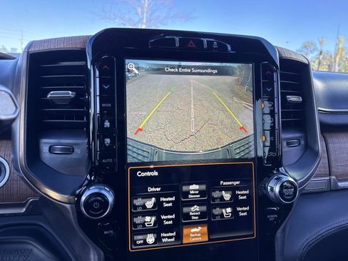 Used 2020 RAM 3500 Limited image 28