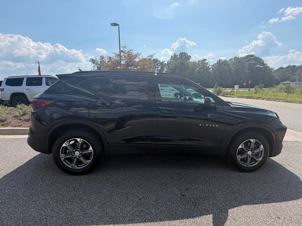 Used 2024 Chevrolet Blazer LT w/ Convenience Package FWD image 19
