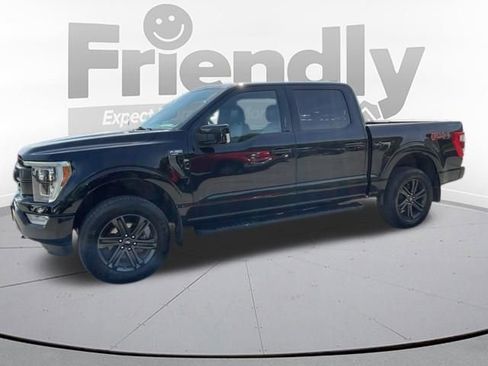 Used 2021 Ford F150 Lariat w/ Equipment Group 502A High AWD/4WD image 3