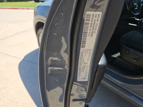 Used 2023 Dodge Durango GT AWD/4WD image 29
