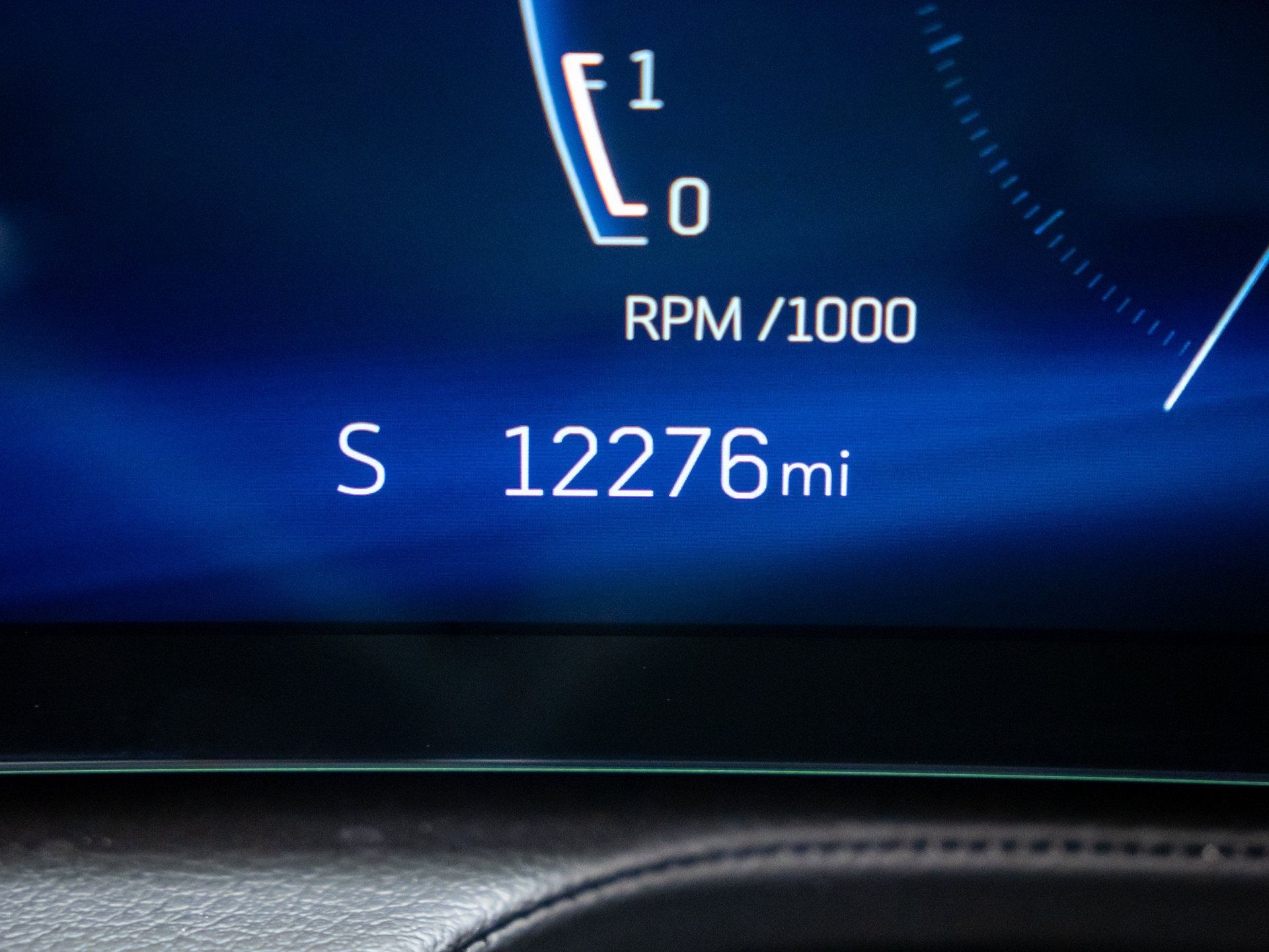 Certified 2025 Cadillac CT5 Premium Luxury w/ Technology Package AWD/4WD image 24