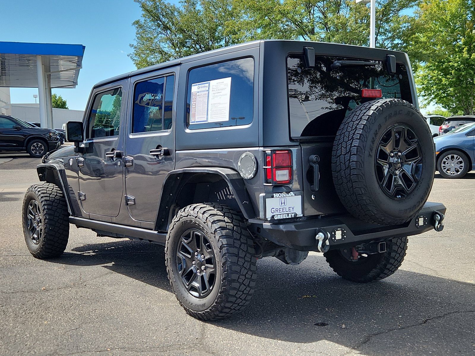 Used 2017 Jeep Wrangler Unlimited Sport AWD/4WD image 3