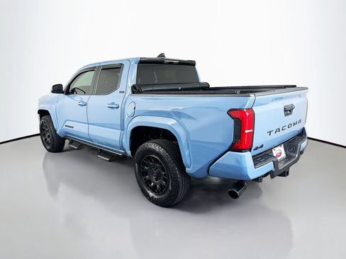 Certified 2026 Toyota Tacoma SR5 AWD/4WD image 7
