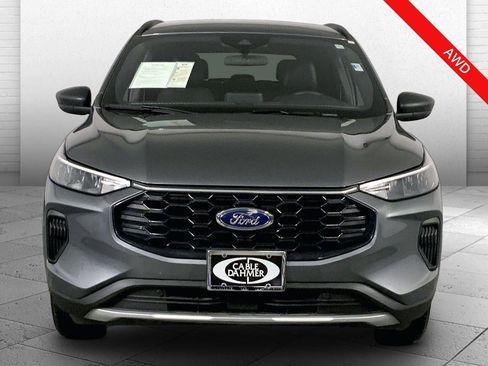 Used 2025 Ford Escape ST-Line AWD/4WD image 2