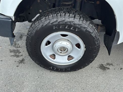 Used 2008 Ford F250 XL AWD/4WD image 10
