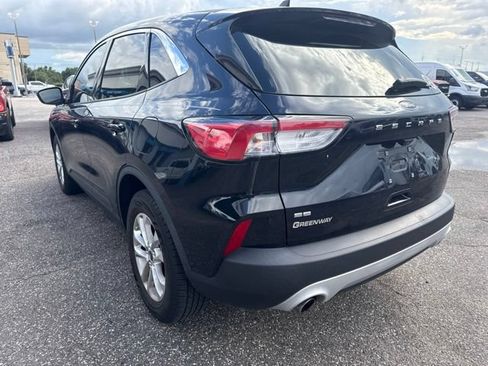 Used 2021 Ford Escape SE FWD image 6