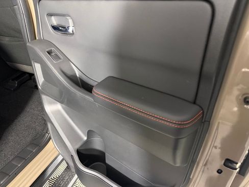 Used 2024 Nissan Frontier PRO-4X w/ Pro Convenience Package image 30