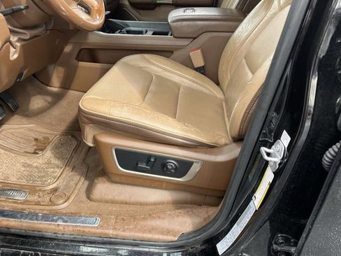 Used 2019 RAM 1500 Limited image 26