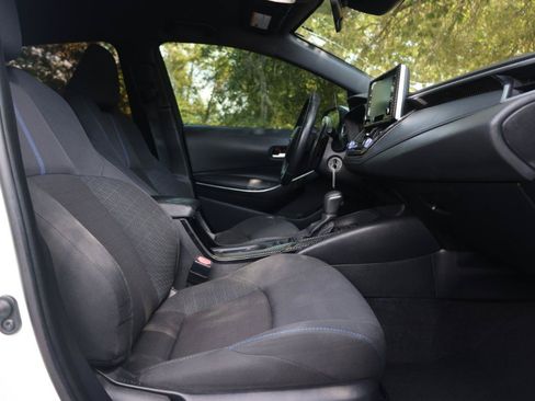 Used 2021 Toyota Corolla SE FWD image 18