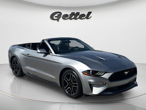 Used 2020 Ford Mustang Premium RWD image 6