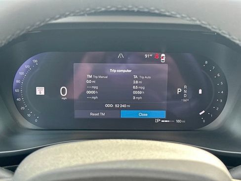 Certified 2023 Volvo XC40 B5 Ultimate w/ Climate Package AWD/4WD image 25