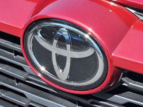 Certified 2025 Toyota RAV4 XLE Premium w/ Weather Package AWD/4WD image 33