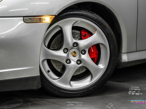 Used 2004 Porsche 911 Carrera 4S AWD/4WD image 12