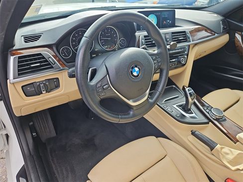 Used 2017 BMW 330i Sedan image 13