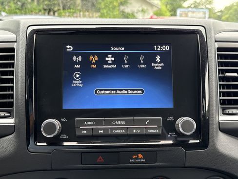 Used 2022 Nissan Frontier SV w/ Technology Package RWD image 22