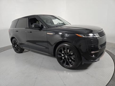 Used 2025 Land Rover Range Rover Sport Dynamic SE AWD/4WD image 16