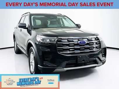 Used 2025 Ford Explorer Active
