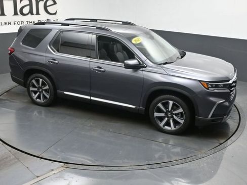 Used 2023 Honda Pilot Touring image 38