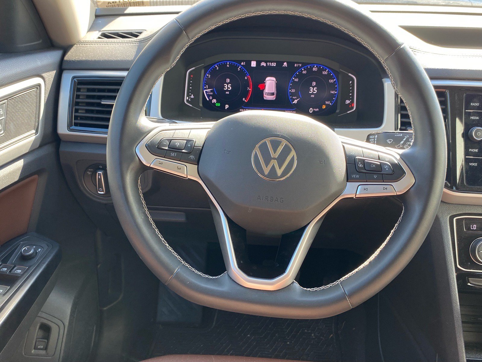 Used 2021 Volkswagen Atlas SEL AWD/4WD image 4
