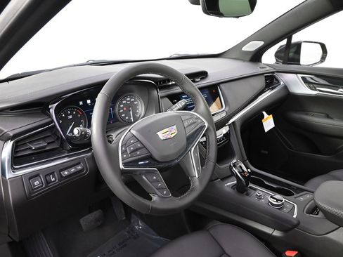 New 2025 Cadillac XT5 Premium Luxury w/ Technology Package image 11