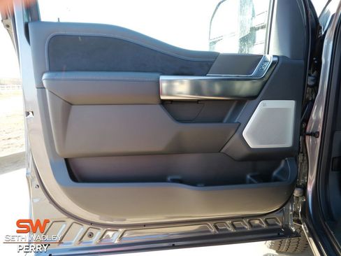 New 2026 Ford F250 Platinum w/ FX4 Off-Road Package image 17