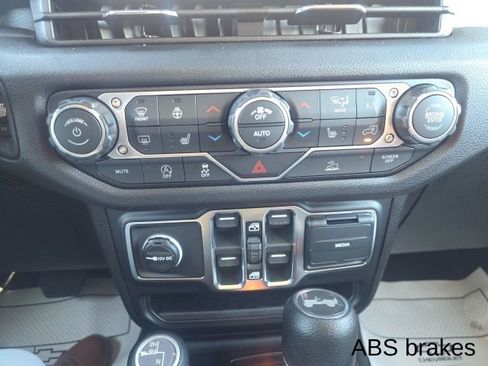 New 2026 Jeep Wrangler Sport S image 17