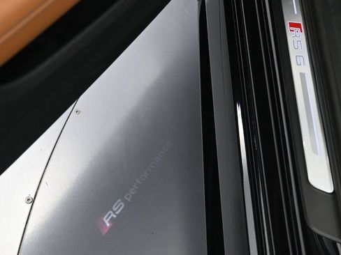 Used 2025 Audi RS 6 performance w/ Executive Package AWD/4WD image 31