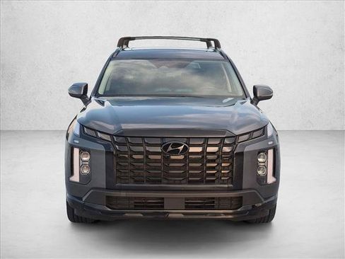Used 2024 Hyundai Palisade XRT FWD image 2