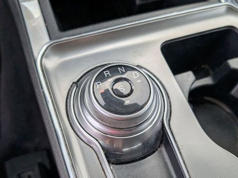 Used 2024 Ford Edge Titanium image 33