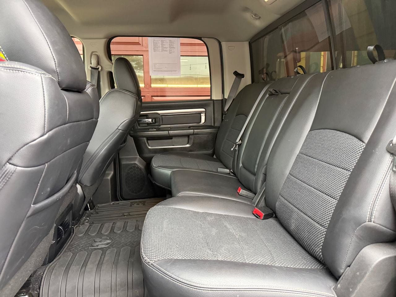 Used 2018 RAM 2500 Big Horn w/ Sport Appearance Group AWD/4WD image 17