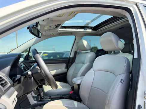 Used 2016 Subaru Forester 2.5i Touring w/ Eyesight & Navigation System AWD/4WD image 13