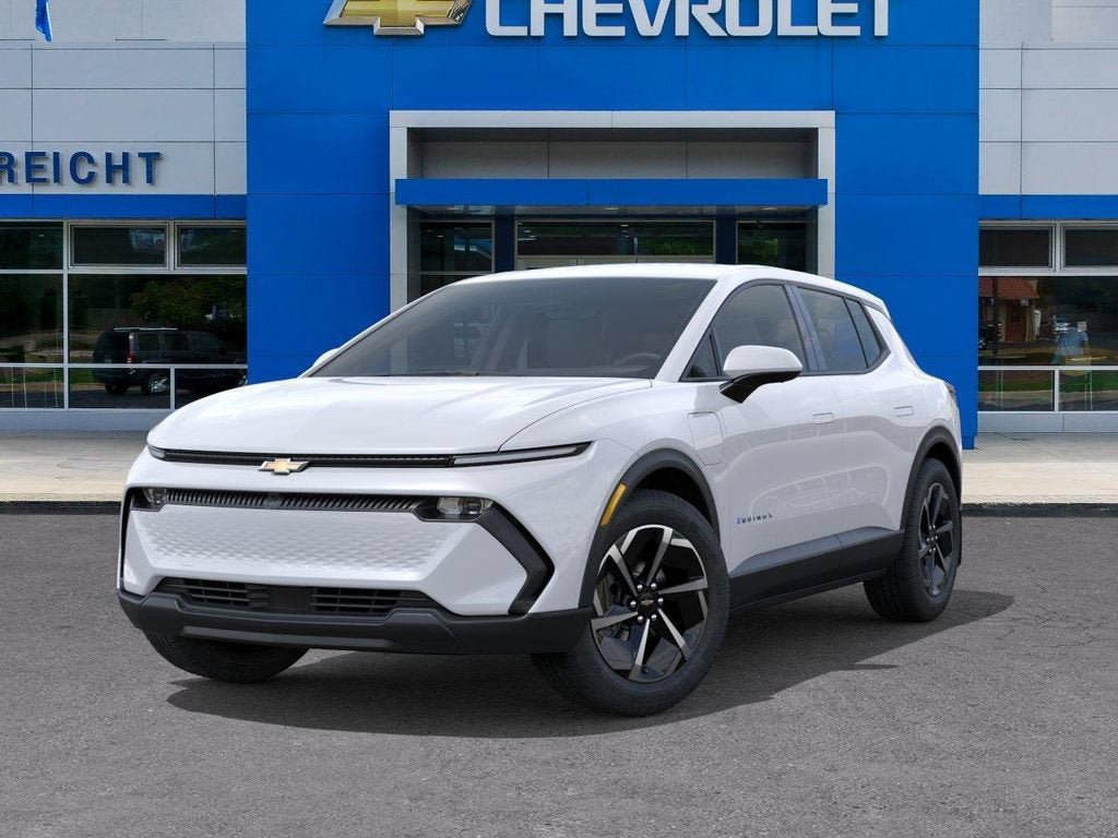 New 2026 Chevrolet Equinox EV LT w/ Comfort Package FWD image 6