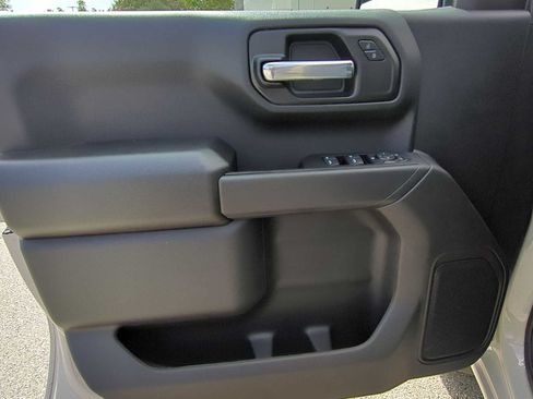 New 2026 Chevrolet Silverado 1500 Custom Trail Boss AWD/4WD image 9