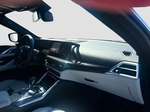 Used 2026 BMW M4 Competition image 14