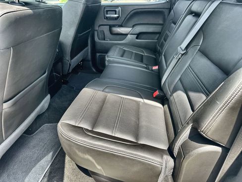 Used 2018 GMC Sierra 2500 Denali w/ Duramax Plus Package AWD/4WD image 16